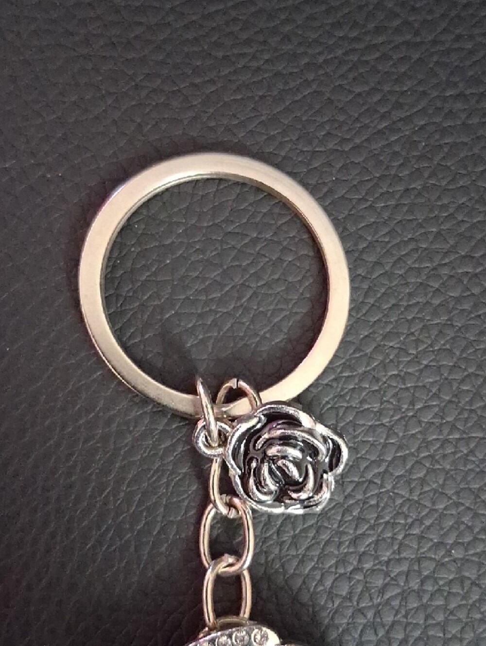 Silver Floral Crystal Keyring - Picture 3 of 4